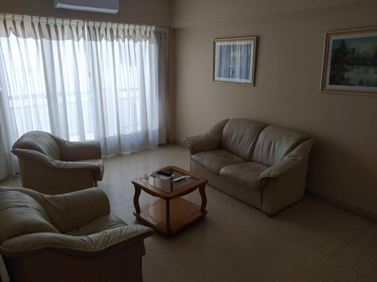 Departamento En Mar Del Plata, Excelente Ubicacion, Pleno Centro, 3 Habitaciones, Solo Grupo Familiar, No Se Permiten Grupo De Jovenes * Mar del Plata