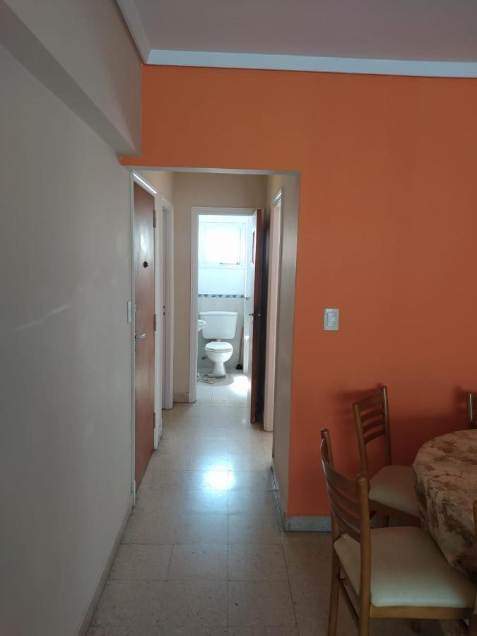Departamento En Mar Del Plata, Excelente Ubicacion, Pleno Centro, 3 Habitaciones, Solo Grupo Familiar, No Se Permiten Grupo De Jovenes